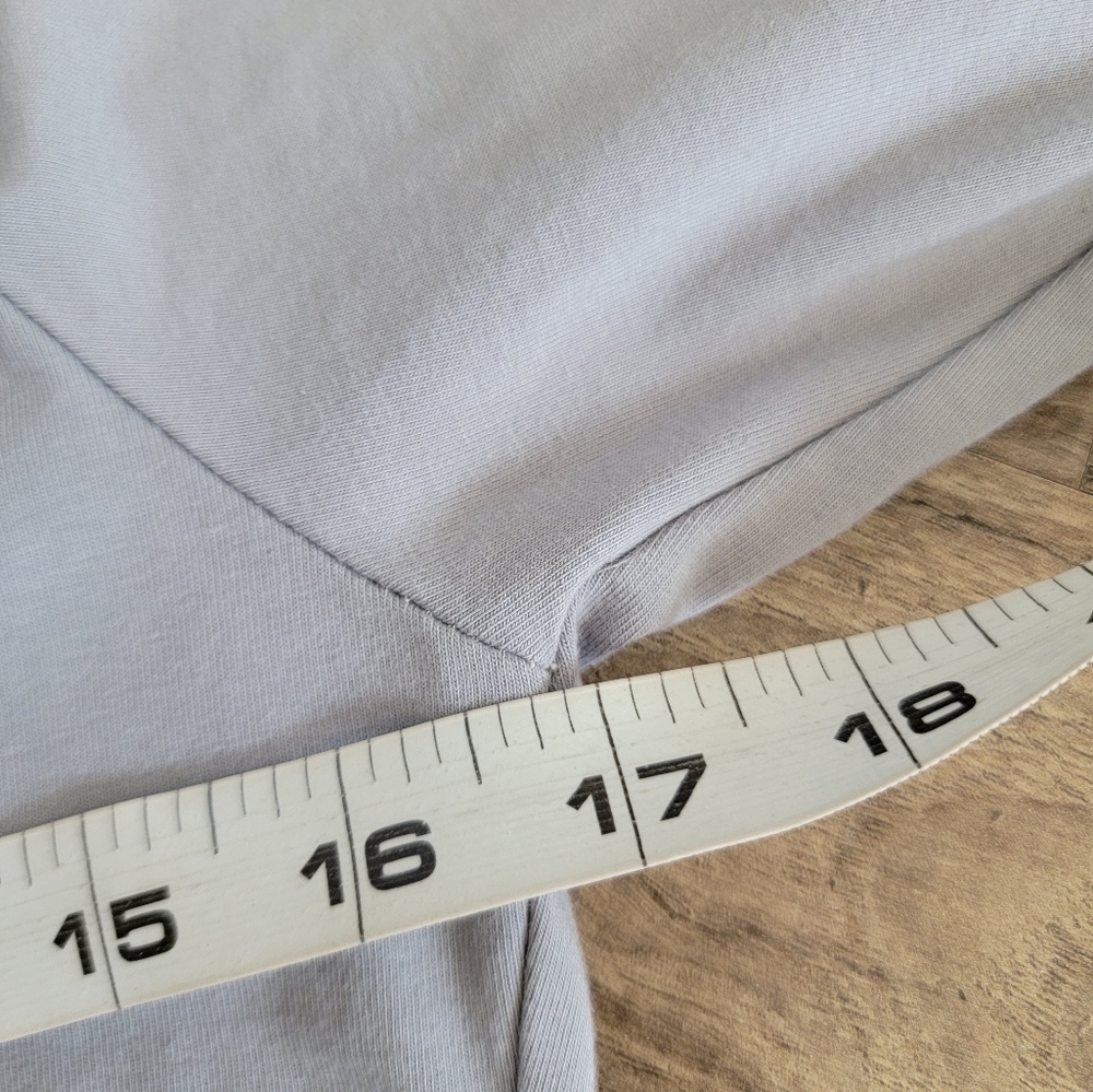 Pretty little things elastic waist long sleeve size medium - Picture 5 of 5